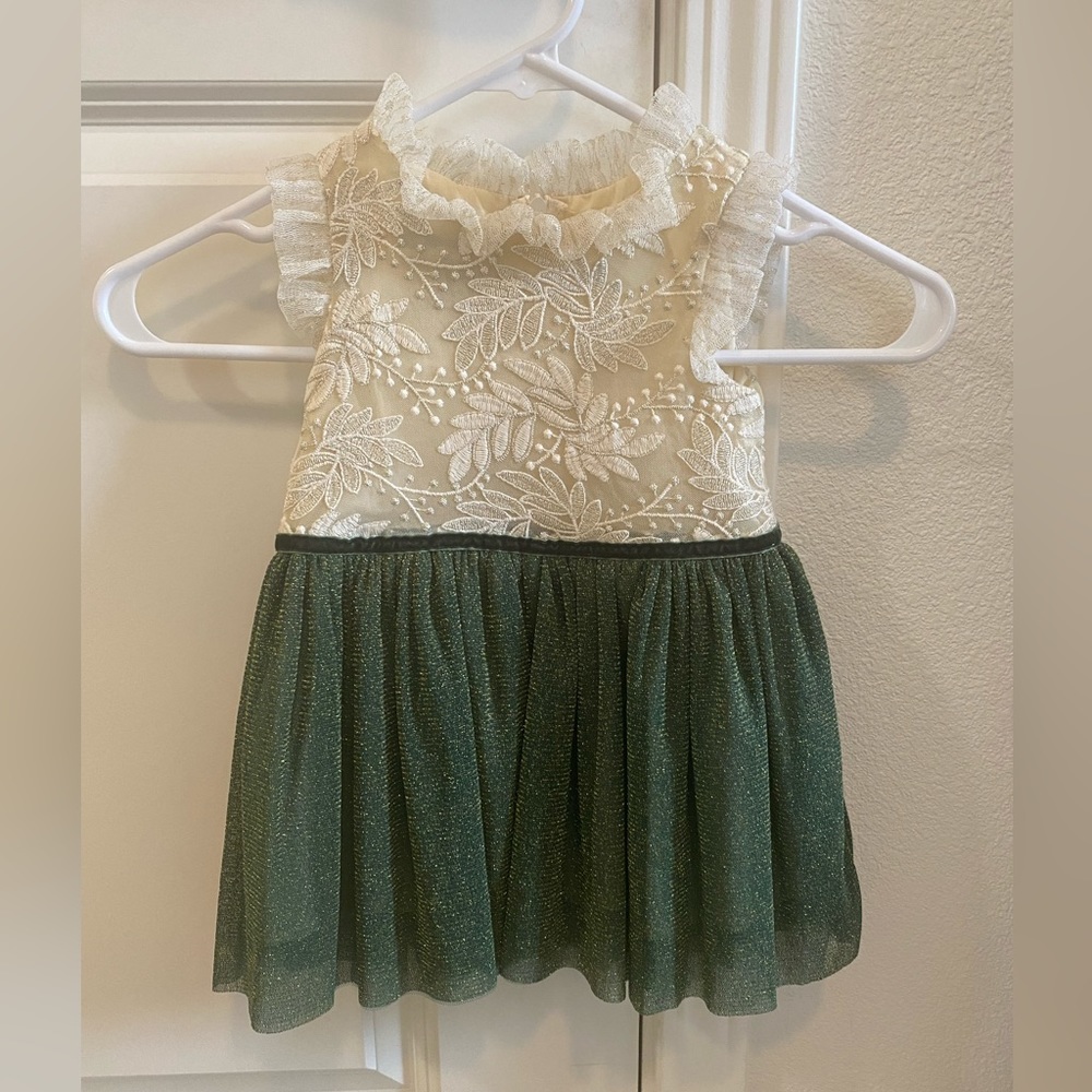 Like New 2T Holly Dress in Mistletoe Green